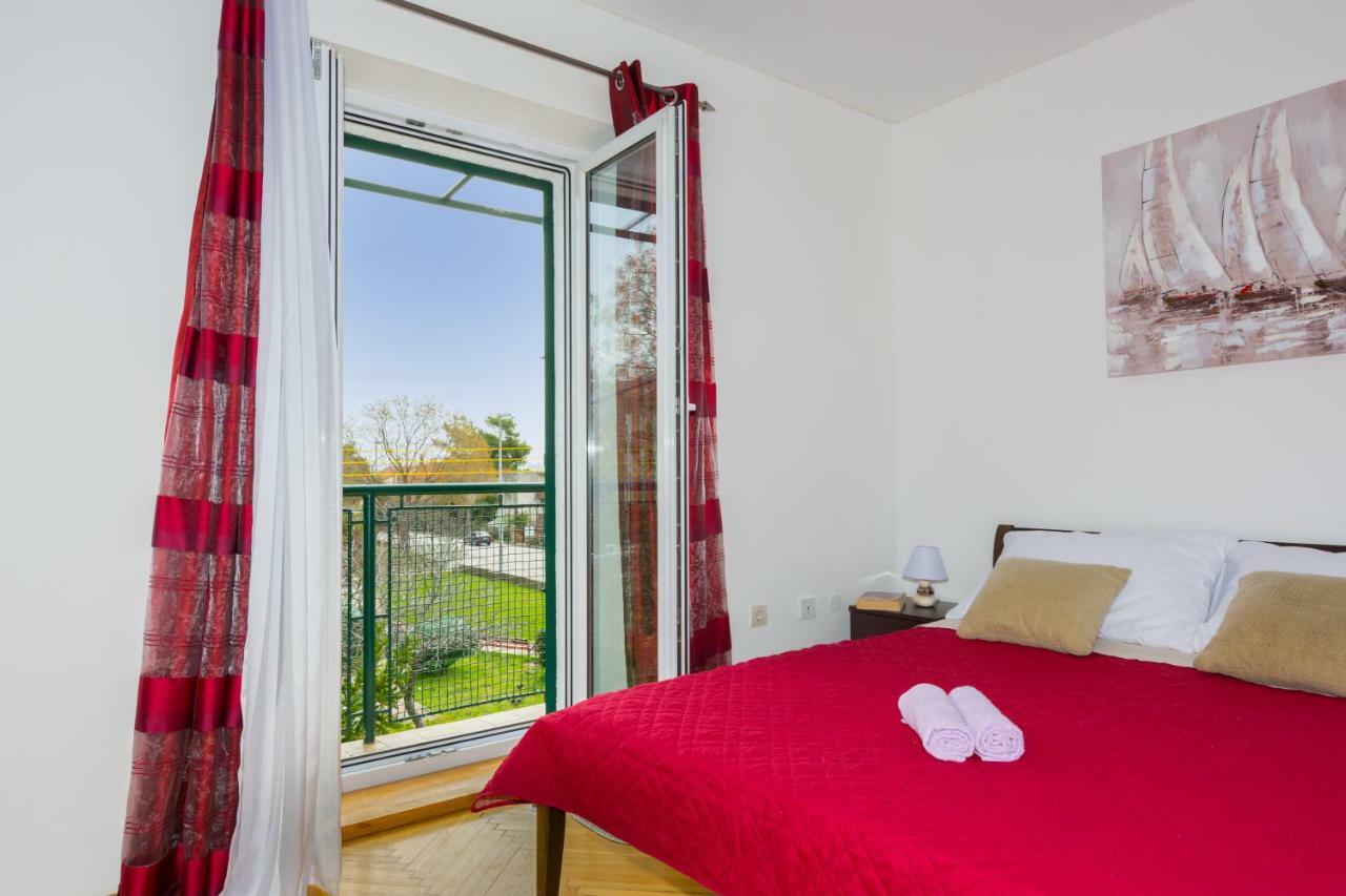 Apartment Park Kaštela Екстериор снимка