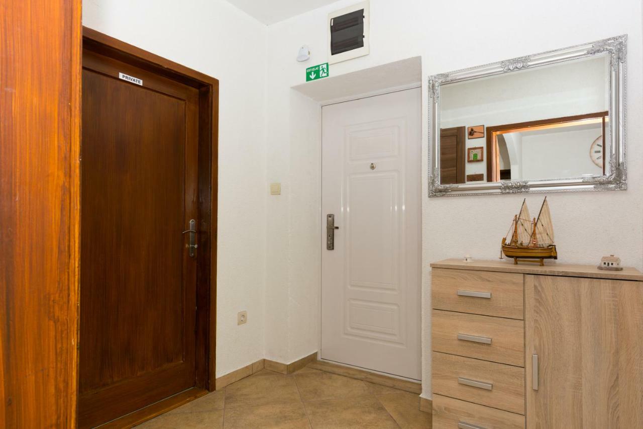 Apartment Park Kaštela Екстериор снимка